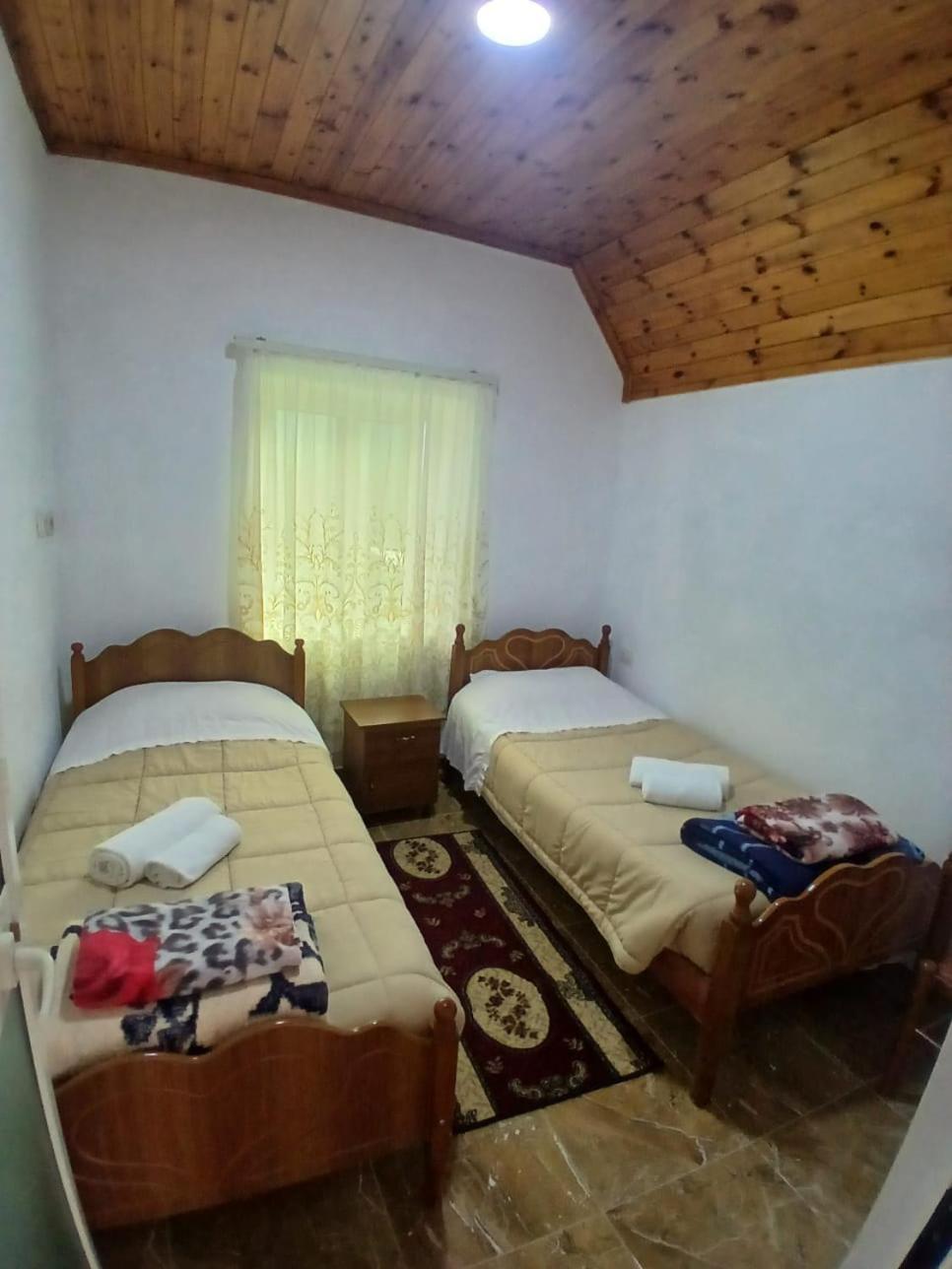 Bujtina Milani Bed & Breakfast Shkoder Bagian luar foto