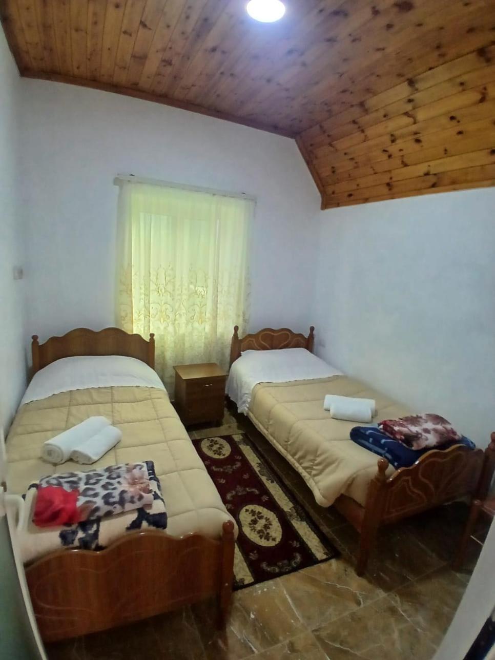 Bujtina Milani Bed & Breakfast Shkoder Bagian luar foto